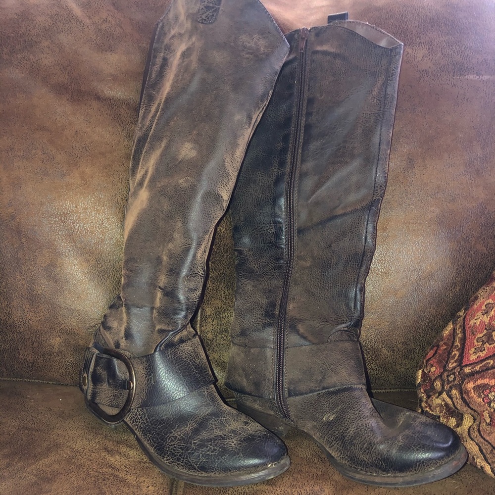 Beautiful Brown Tall Boots!